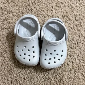 Light grey crocs